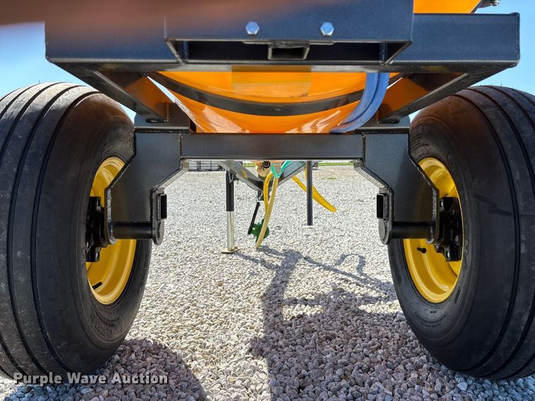 image for item EO4386 FMW FMW Aspen pull type sprayer