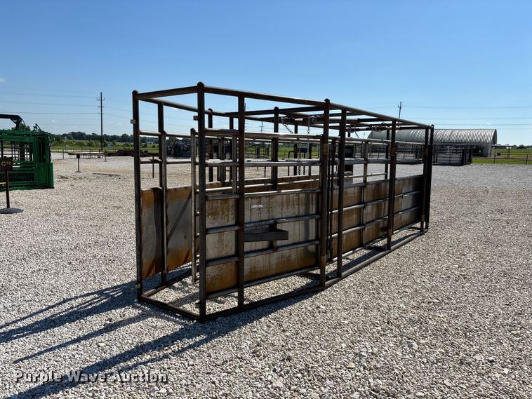 image for item EO4390 RBW livestock alley