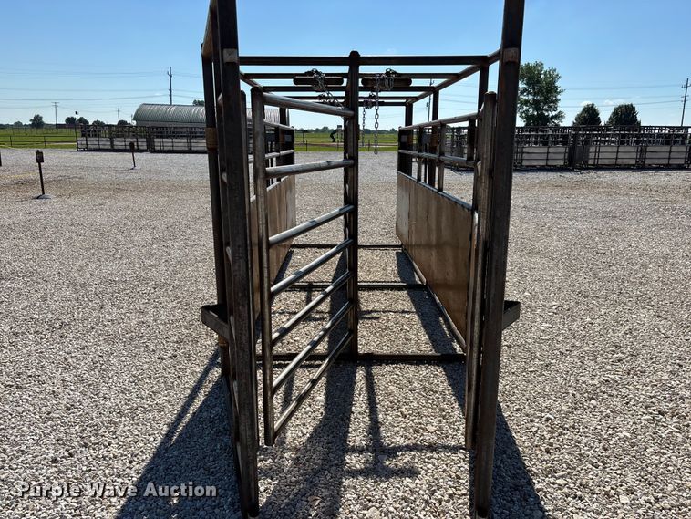 image for item EO4390 RBW livestock alley