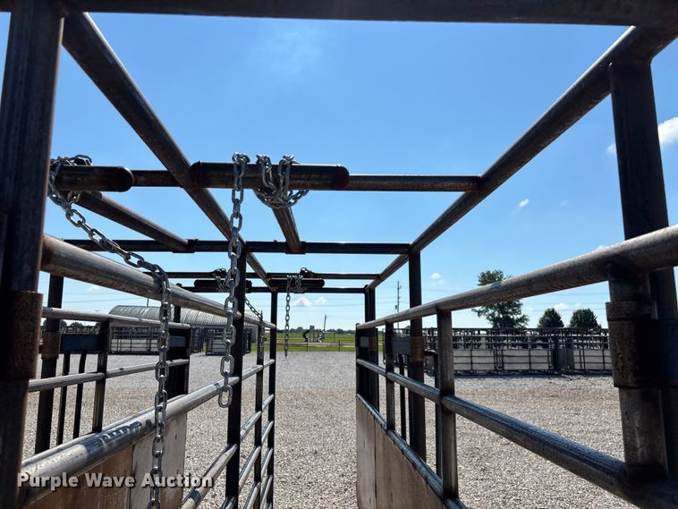 image for item EO4390 RBW livestock alley