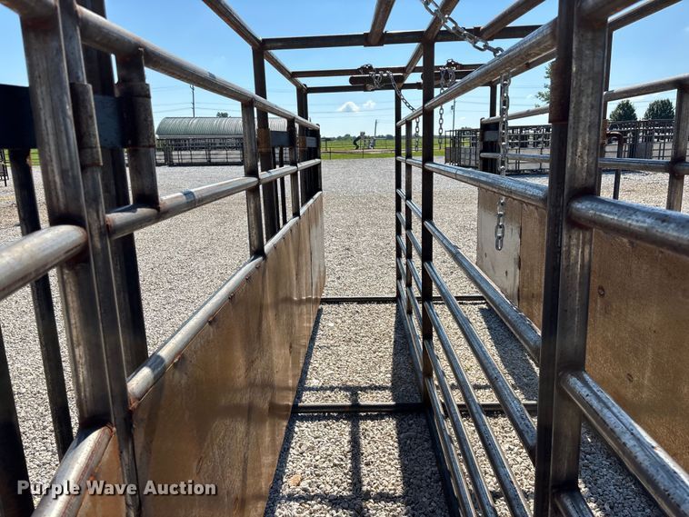 image for item EO4390 RBW livestock alley