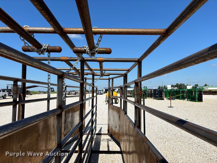 image for item EO4390 RBW livestock alley