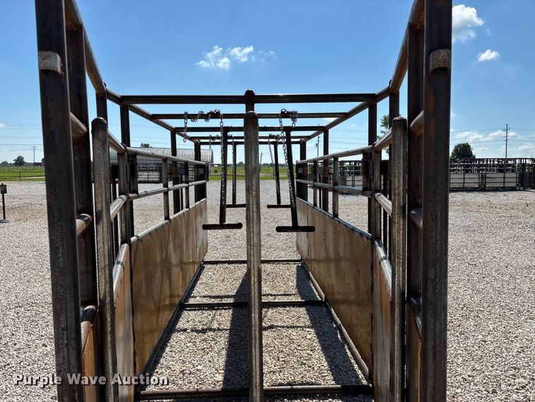 image for item EO4390 RBW livestock alley