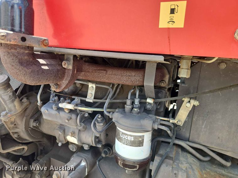 image for item EO8571 1995 Massey-Ferguson 231 tractor
