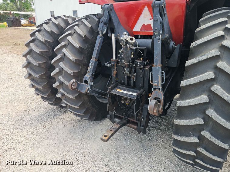 image for item EO8573 1999 Case MX200 MFWD tractor