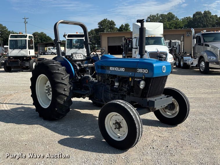 image for item ER3092 1998 New Holland 3930 tractor
