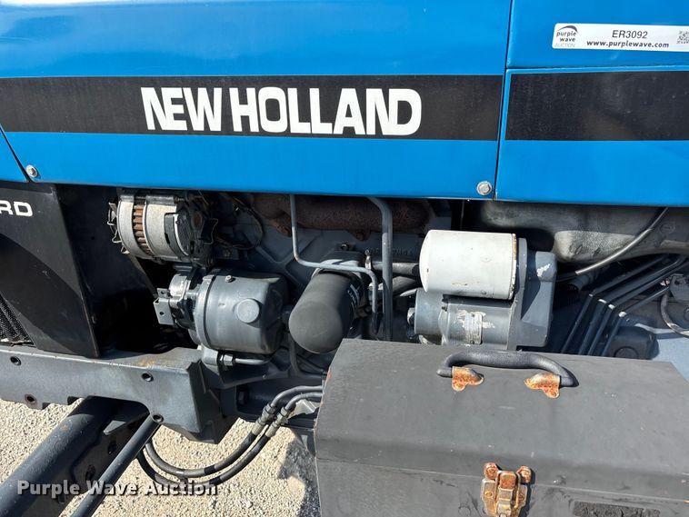 image for item ER3092 1998 New Holland 3930 tractor