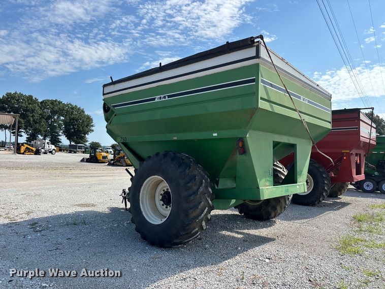 image for item ER3093 J&M 750 grain cart