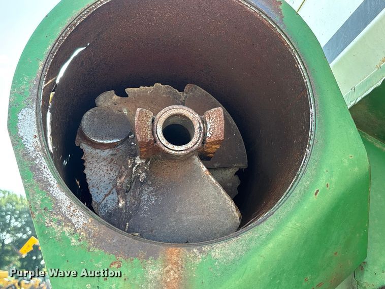 image for item ER3093 J&M 750 grain cart