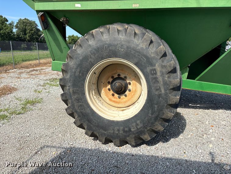 image for item ER3093 J&M 750 grain cart