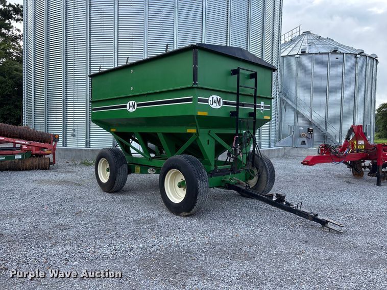 image for item ER3097 J&M 385SD gravity wagon