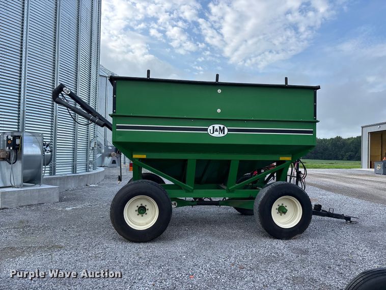 image for item ER3097 J&M 385SD gravity wagon