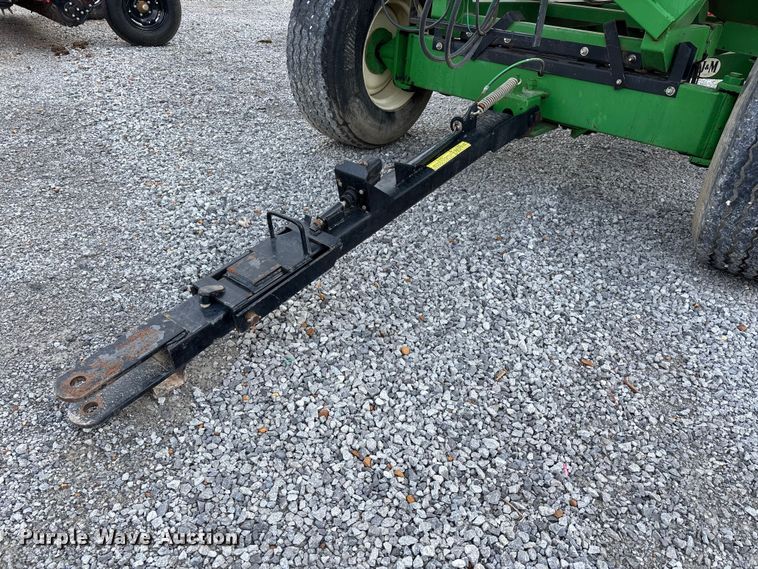 image for item ER3097 J&M 385SD gravity wagon