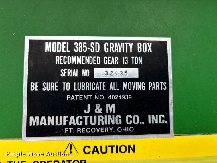 image for item ER3097 J&M 385SD gravity wagon