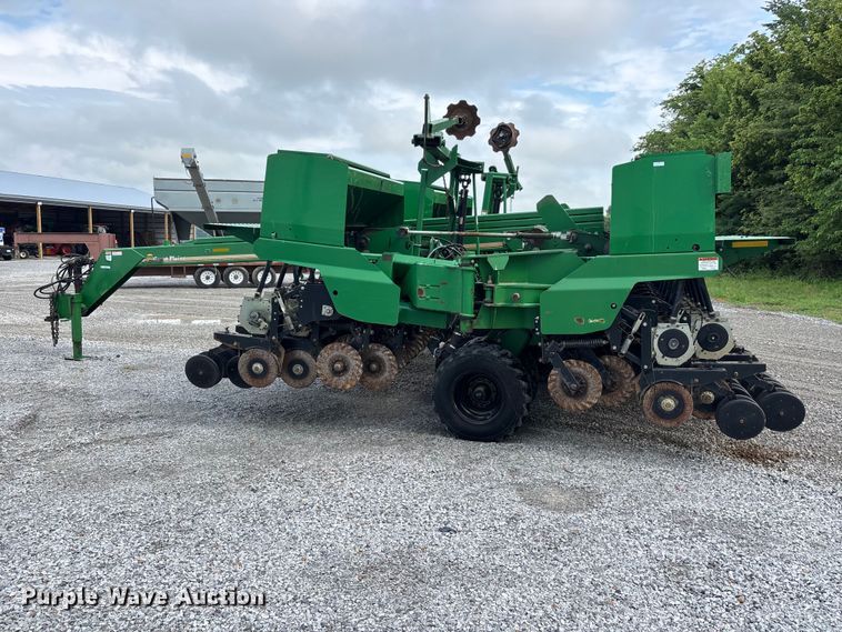 image for item ER3100 Great Plains 3N-3010P grain drill