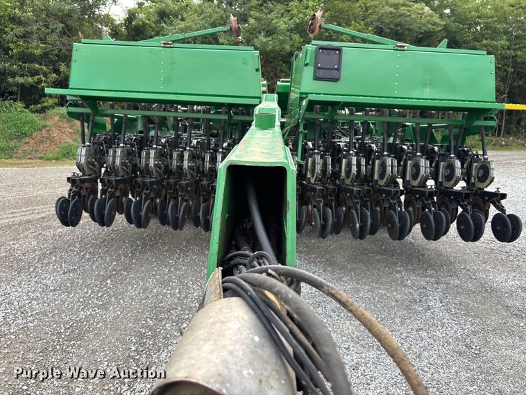 image for item ER3100 Great Plains 3N-3010P grain drill