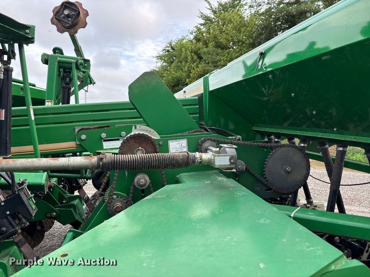 image for item ER3100 Great Plains 3N-3010P grain drill
