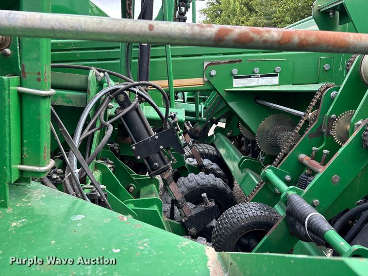 image for item ER3100 Great Plains 3N-3010P grain drill