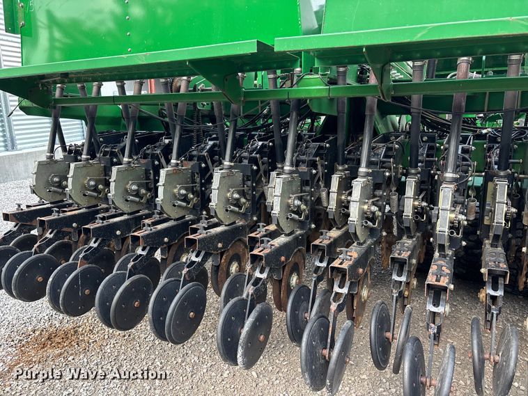 image for item ER3100 Great Plains 3N-3010P grain drill