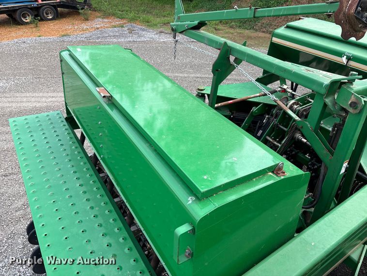 image for item ER3100 Great Plains 3N-3010P grain drill