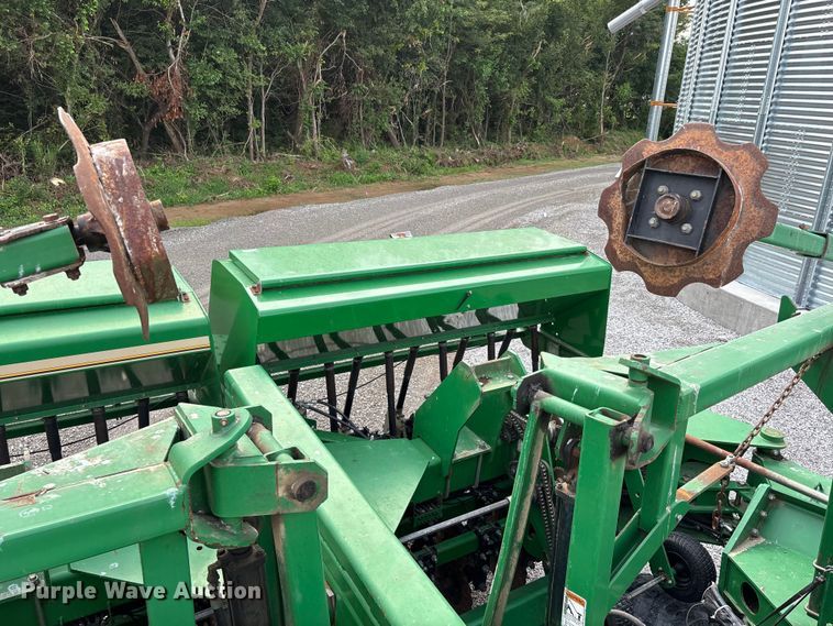 image for item ER3100 Great Plains 3N-3010P grain drill