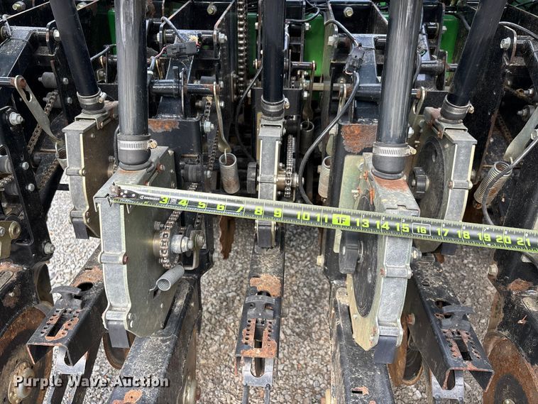 image for item ER3100 Great Plains 3N-3010P grain drill