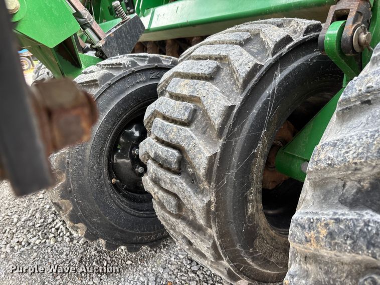 image for item ER3100 Great Plains 3N-3010P grain drill
