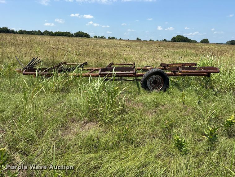 image for item ET0078 hay bale trailer