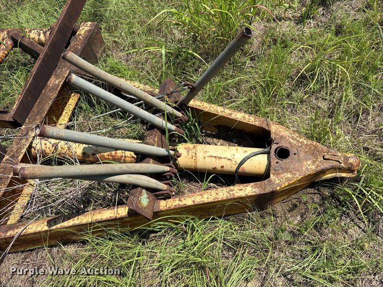 image for item ET0078 hay bale trailer