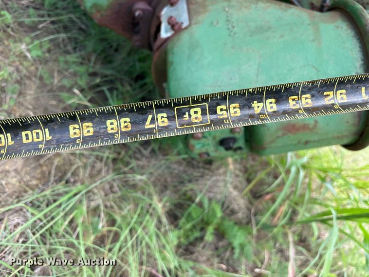 image for item ET0079 John Deere 68 grain cart