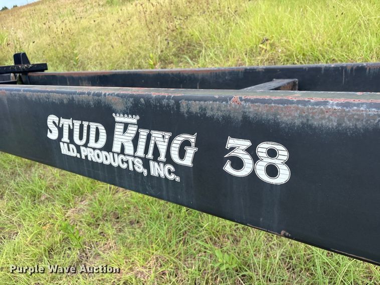 image for item ET0080 Stud King MD38 header trailer