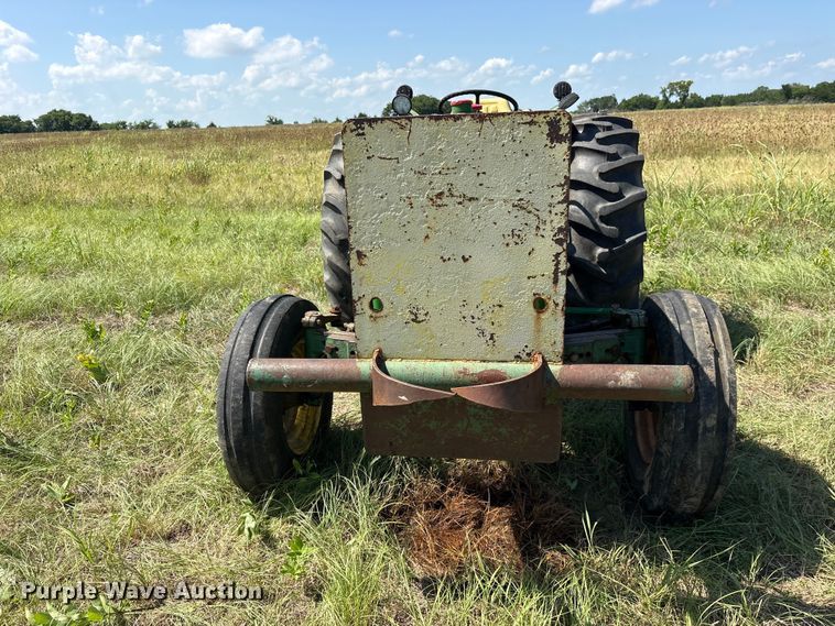 image for item ET0083 John Deere 2240 tractor