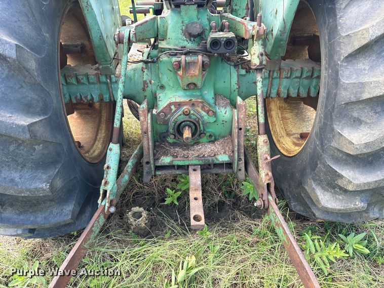 image for item ET0083 John Deere 2240 tractor