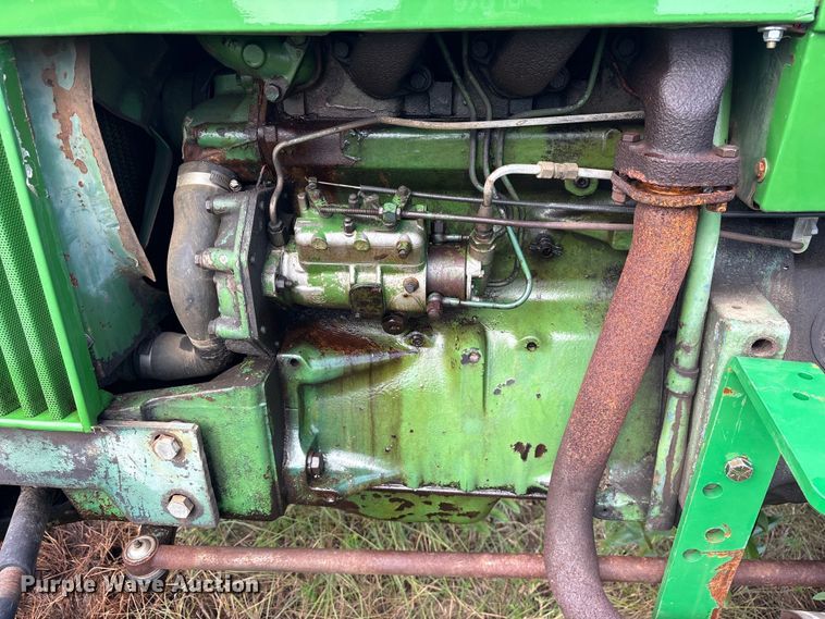 image for item ET0083 John Deere 2240 tractor