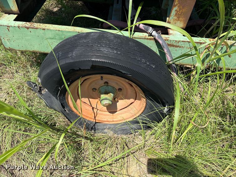 image for item ET0086 sprayer trailer