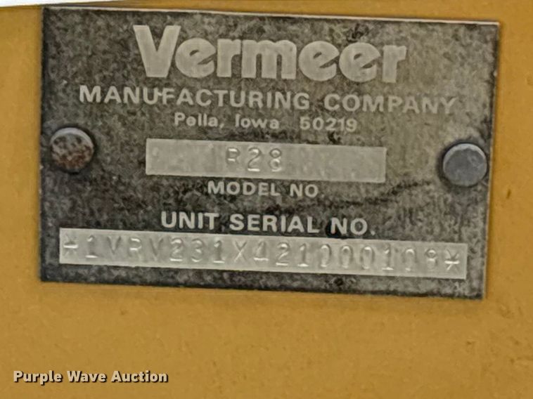 image for item ET0087 2002 Vermeer R28 hay rake