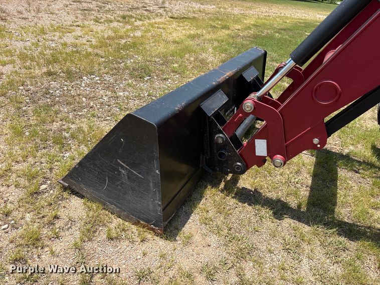 image for item ET0101 2019 Case IH Farmall 120C MFWD tractor