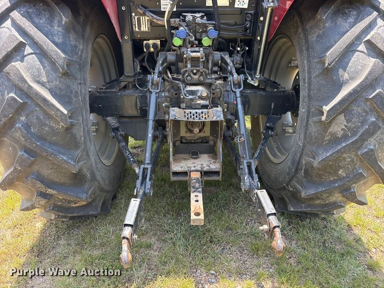 image for item ET0101 2019 Case IH Farmall 120C MFWD tractor