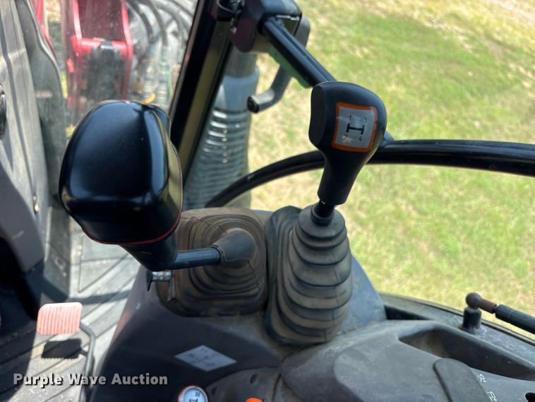 image for item ET0101 2019 Case IH Farmall 120C MFWD tractor