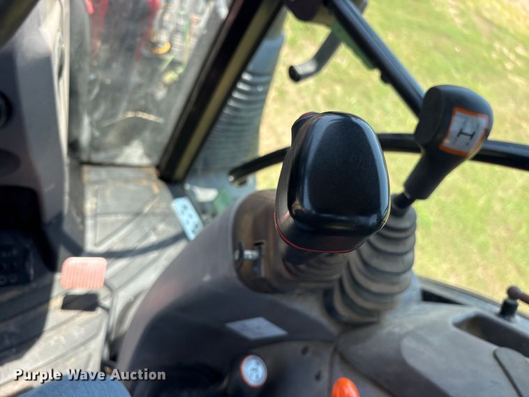 image for item ET0101 2019 Case IH Farmall 120C MFWD tractor
