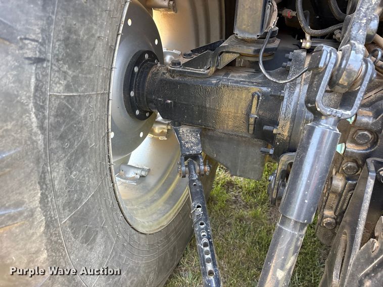 image for item ET0101 2019 Case IH Farmall 120C MFWD tractor