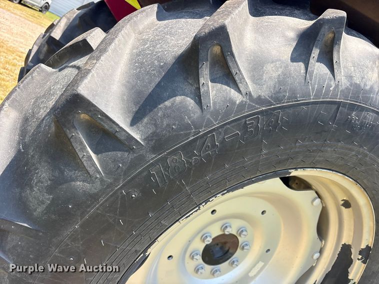 image for item ET0101 2019 Case IH Farmall 120C MFWD tractor