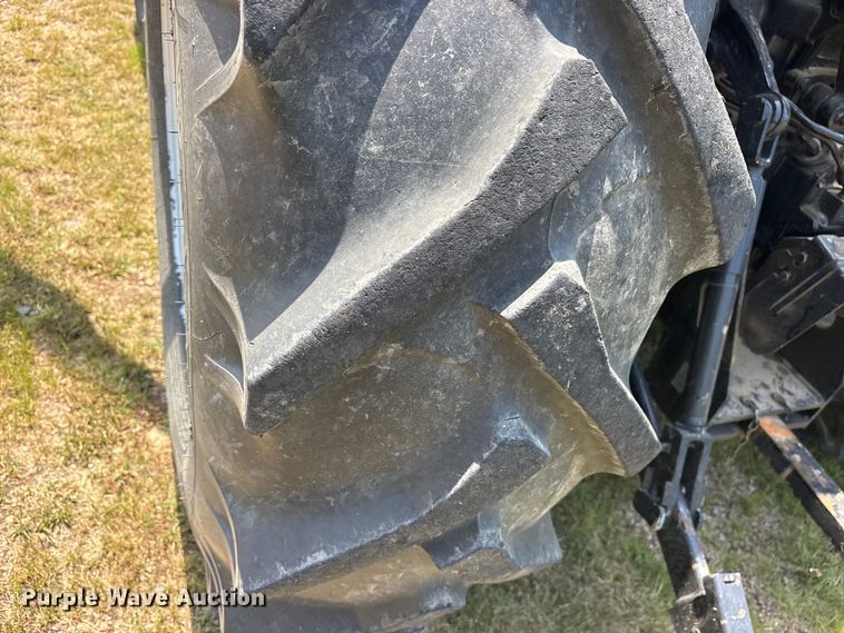 image for item ET0101 2019 Case IH Farmall 120C MFWD tractor