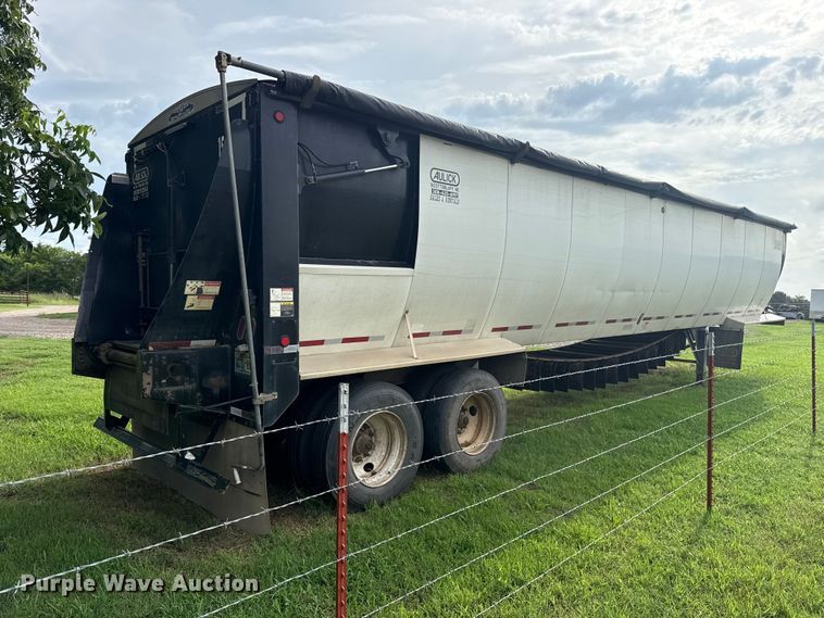 image for item ET6398 2015 Aulick 4270542 live bottom trailer