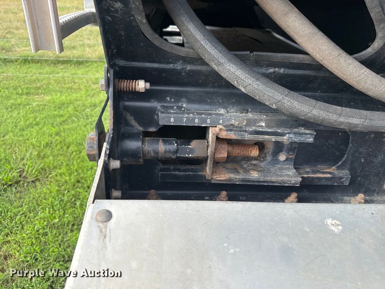 image for item ET6398 2015 Aulick 4270542 live bottom trailer