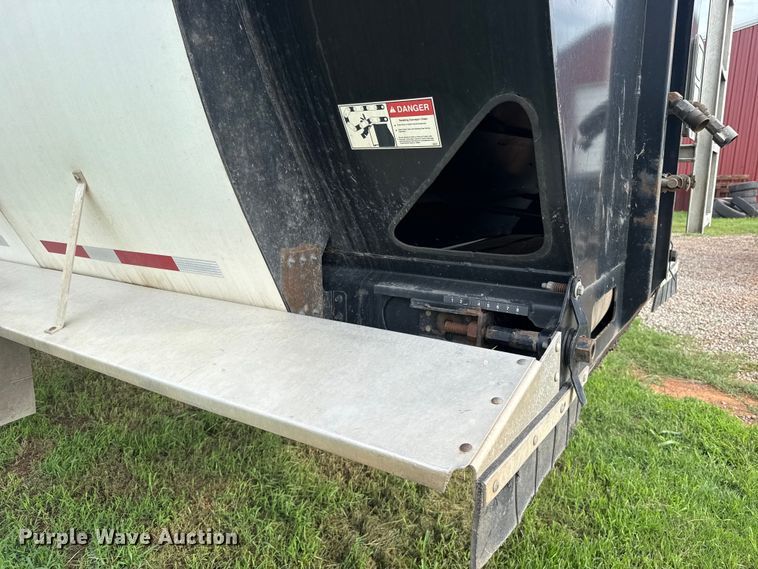 image for item ET6398 2015 Aulick 4270542 live bottom trailer