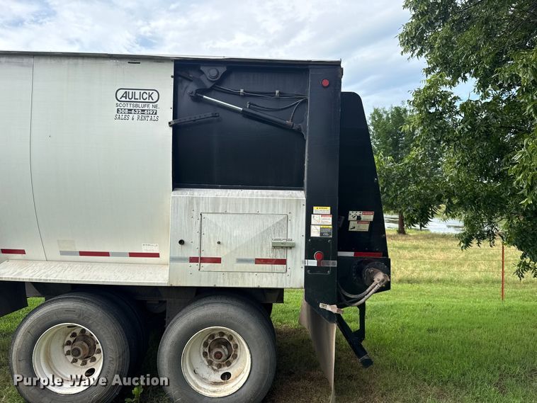 image for item ET6398 2015 Aulick 4270542 live bottom trailer