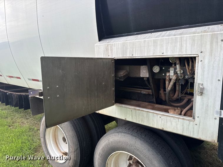 image for item ET6398 2015 Aulick 4270542 live bottom trailer