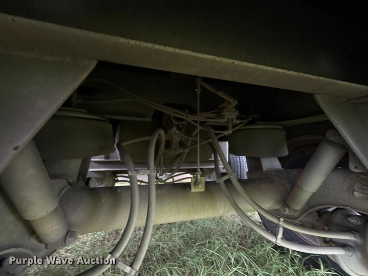 image for item ET6398 2015 Aulick 4270542 live bottom trailer