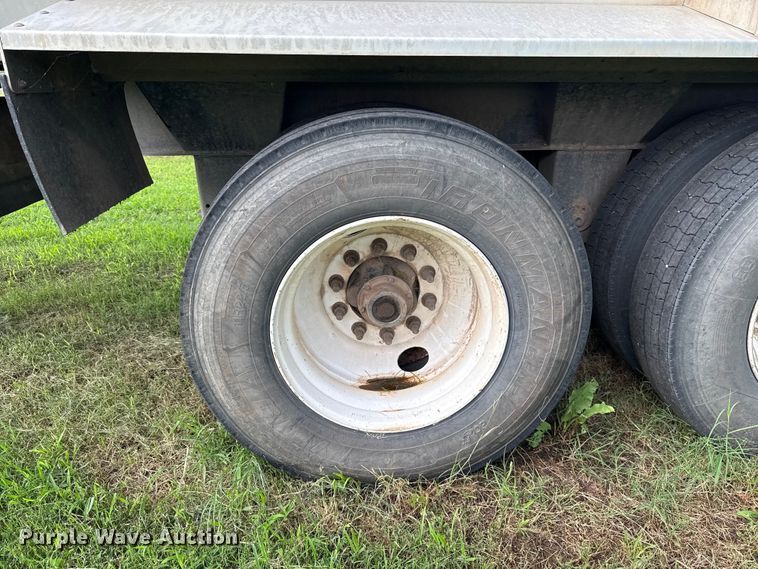 image for item ET6398 2015 Aulick 4270542 live bottom trailer